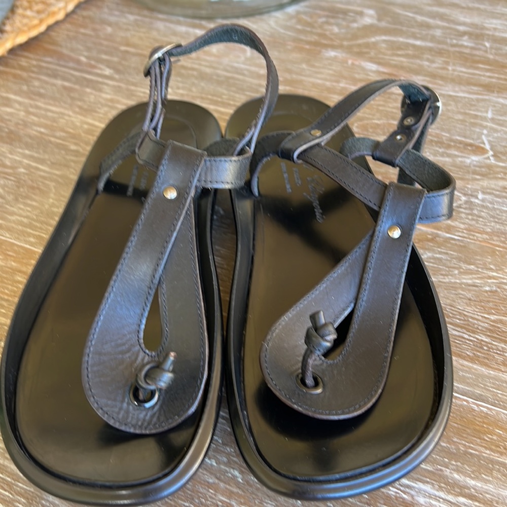 Robert Clergerie Leather T Strap Sandals